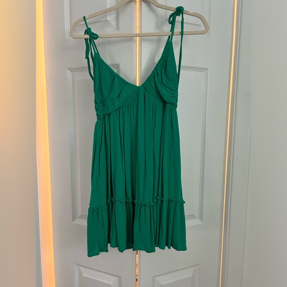 Vici Dresses & Skirts - Vici mini dress